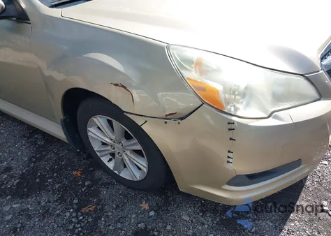 2010 Subaru Legacy 2.5I Premium из США, поврежденный, VIN 4S3BMBG68A3236320